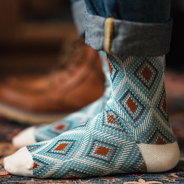 Autumn and Winter New Socks Retro Socks - Image 9