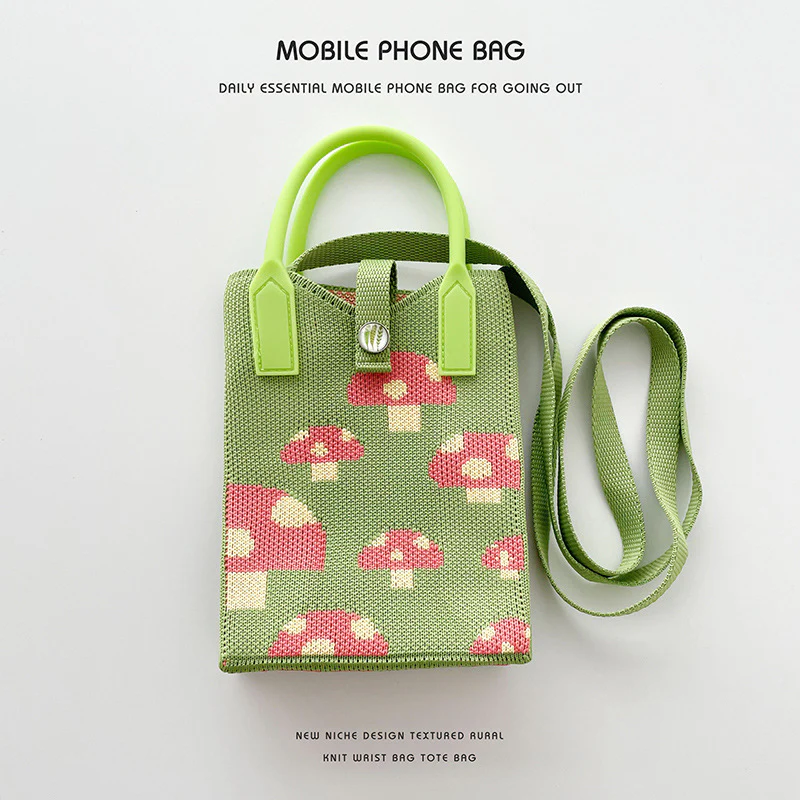 Bear Mini Crossbody Knitted Bag - Image 5