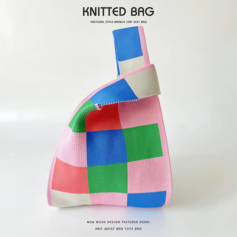 Checkerboard knit tote - Image 7