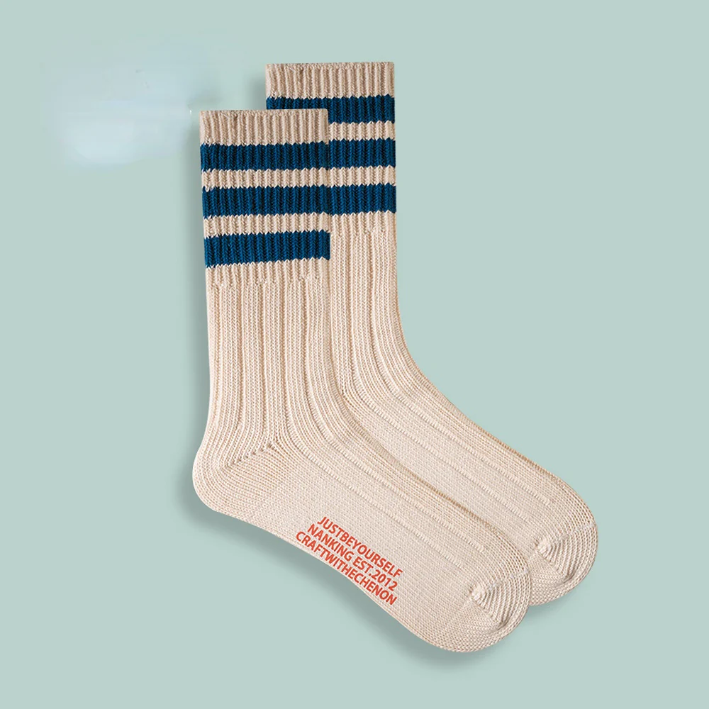 Combed Cotton Thickened Solid Color Retro Long Socks - Image 5