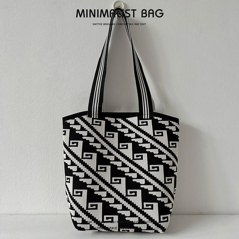 Diamond Plaid Large Capacity Shoulder Bag Knitted Handbag - Image 12