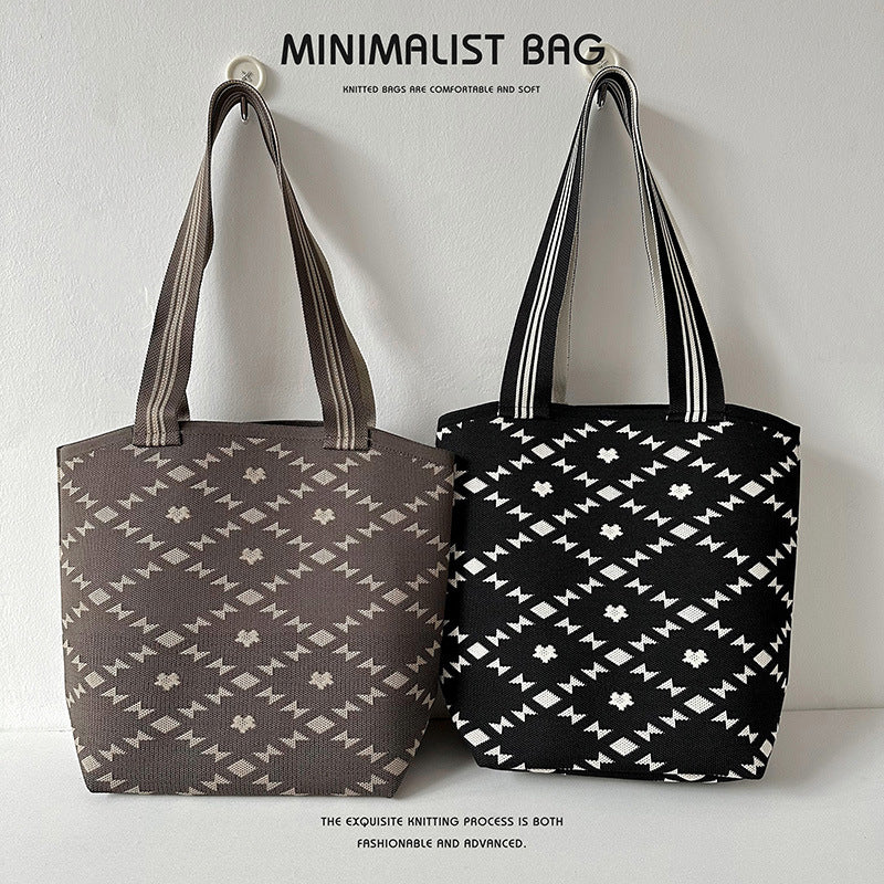 Diamond Plaid Large Capacity Shoulder Bag Knitted Handbag - Image 5