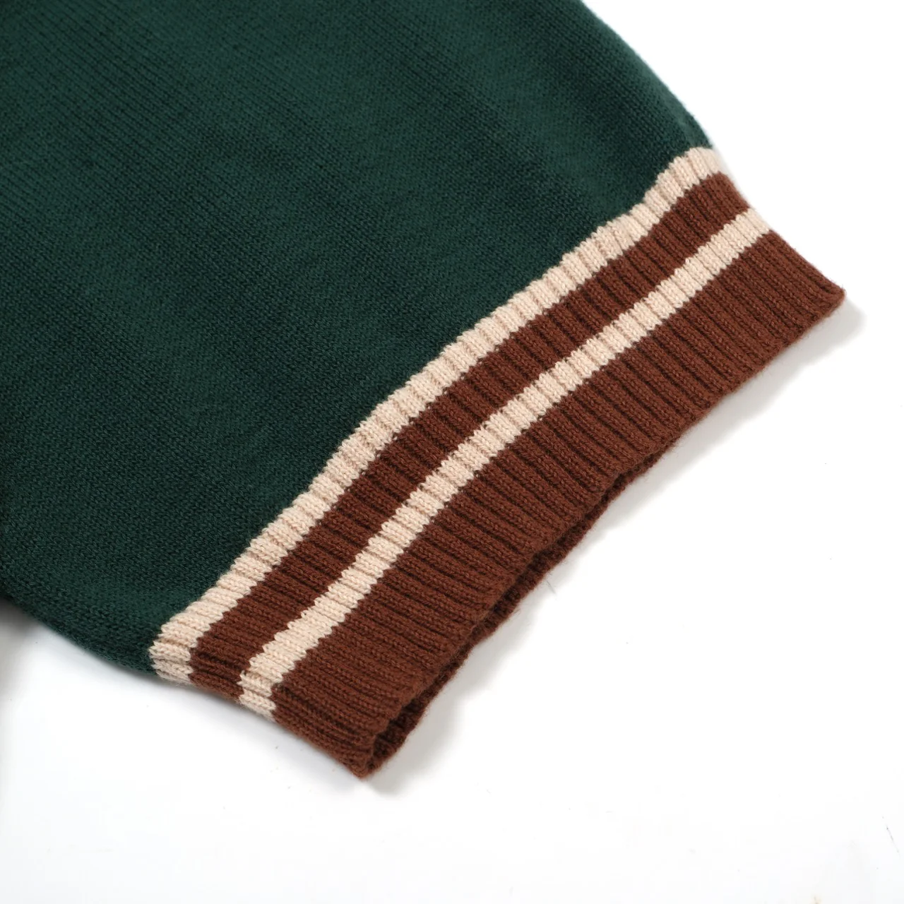 Men's 60s Green Knit Polo Shirt – Retro Brown Collar & Cuffs - Image 6