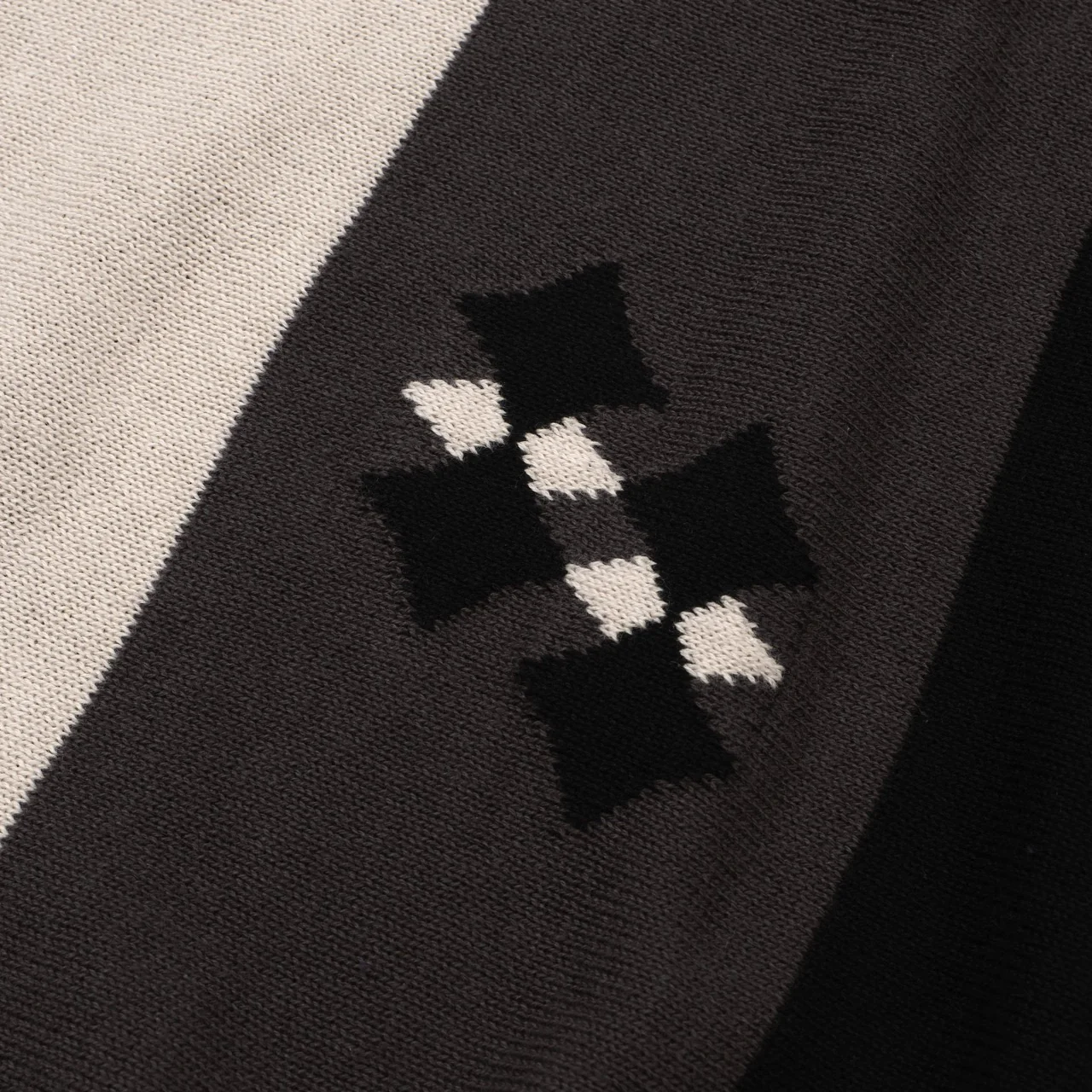 Men's 60s Mod Black & Gray Knit Button Shirt – Diamond Chest Detail - Image 4