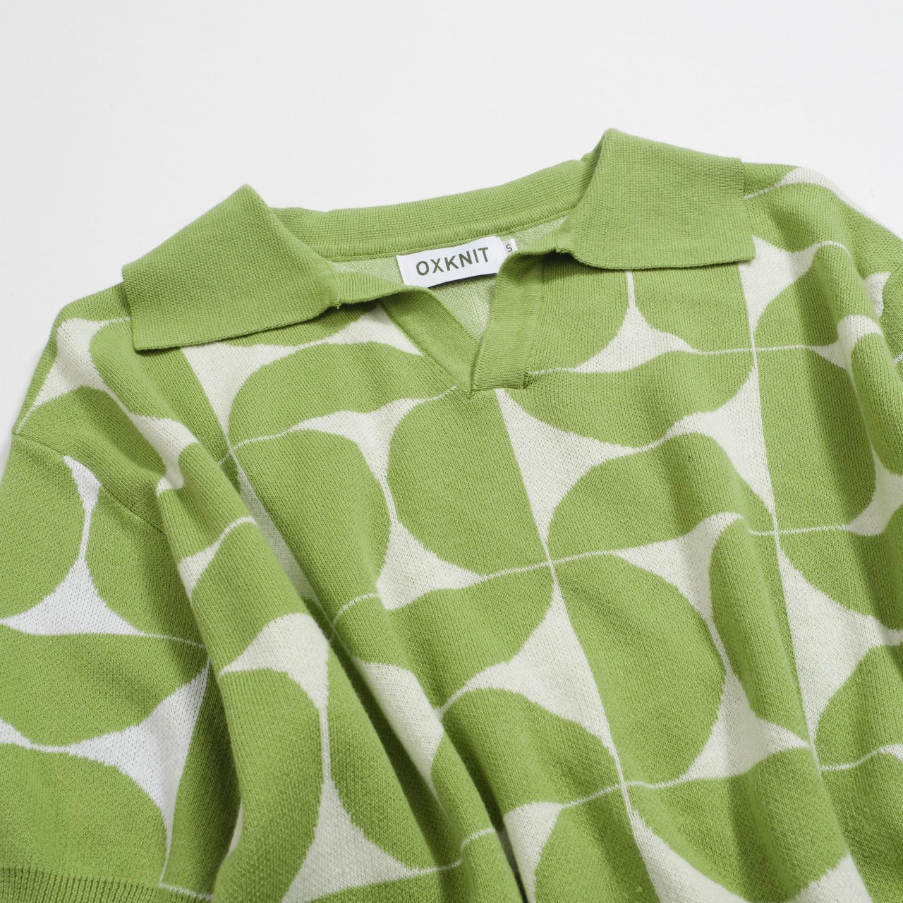Men's Retro Knit Polo – Vintage Green Geometric Button-Up Shirt - Image 7