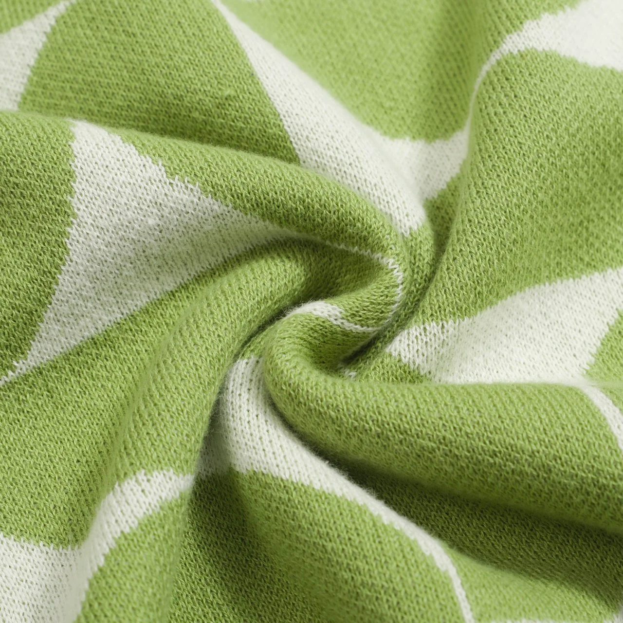 Men's Retro Knit Polo – Vintage Green Geometric Button-Up Shirt - Image 9