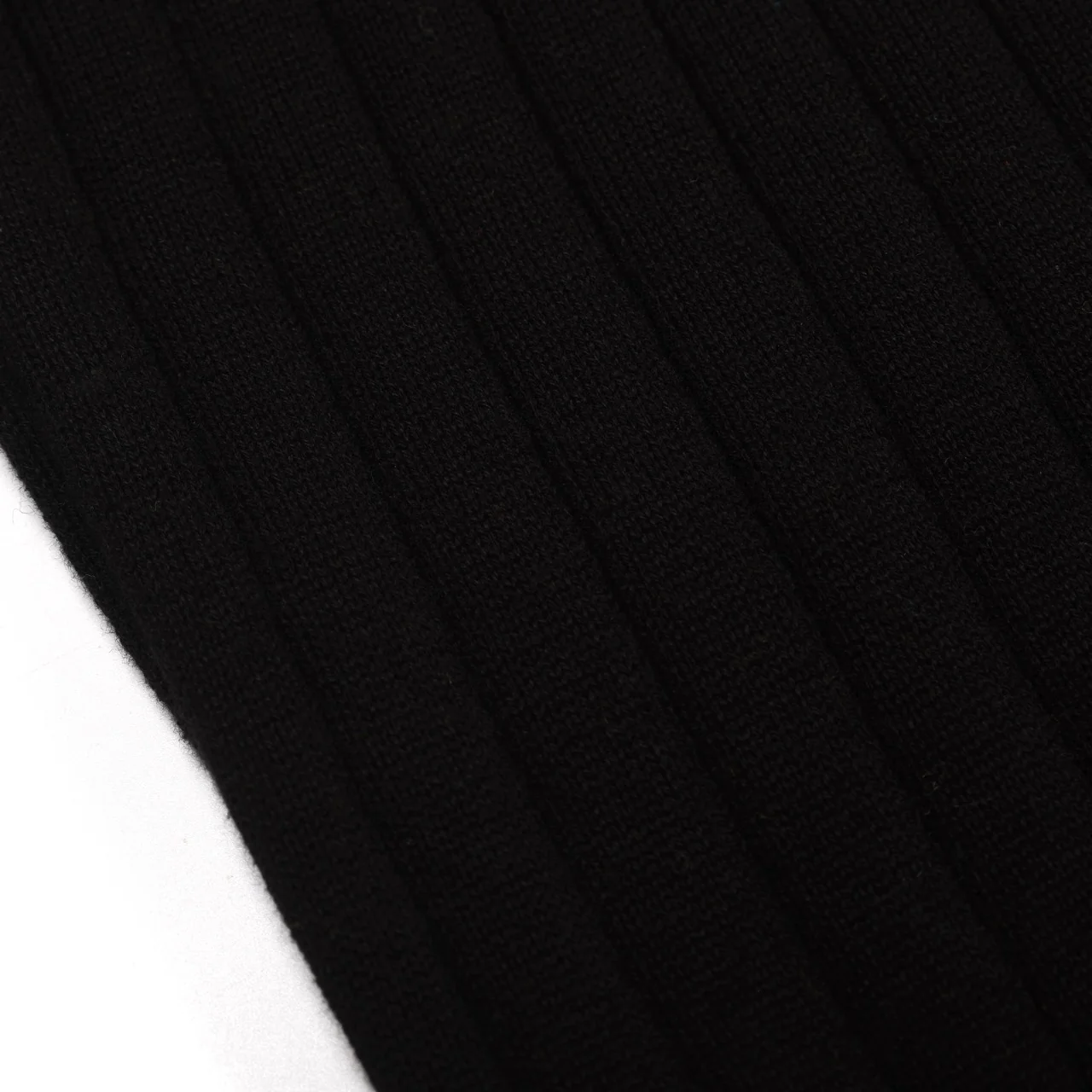 Men's black vintage classic jacquard cardigan - Image 6