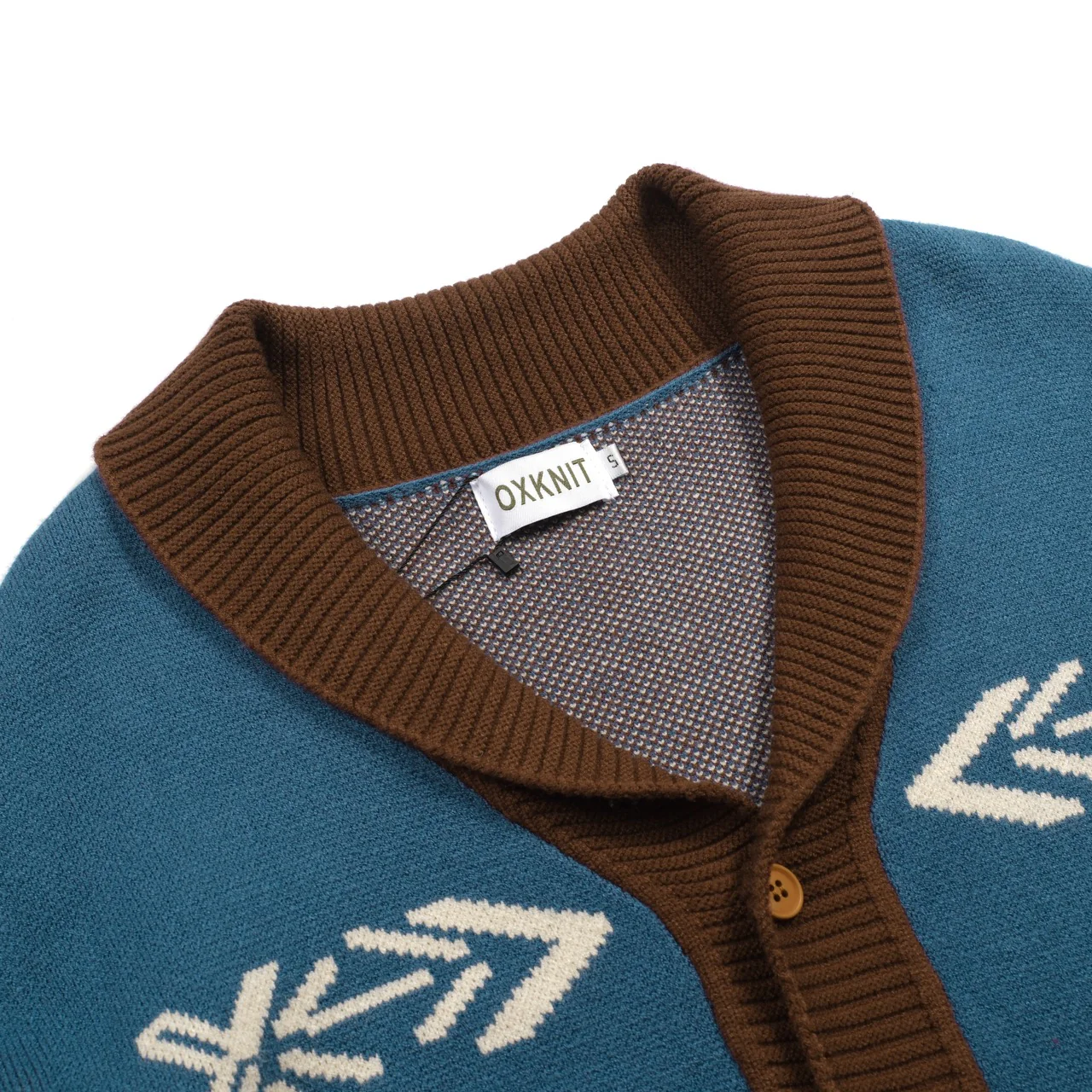 Men's blue vintage animal jacquard sweater cardigan - Image 9