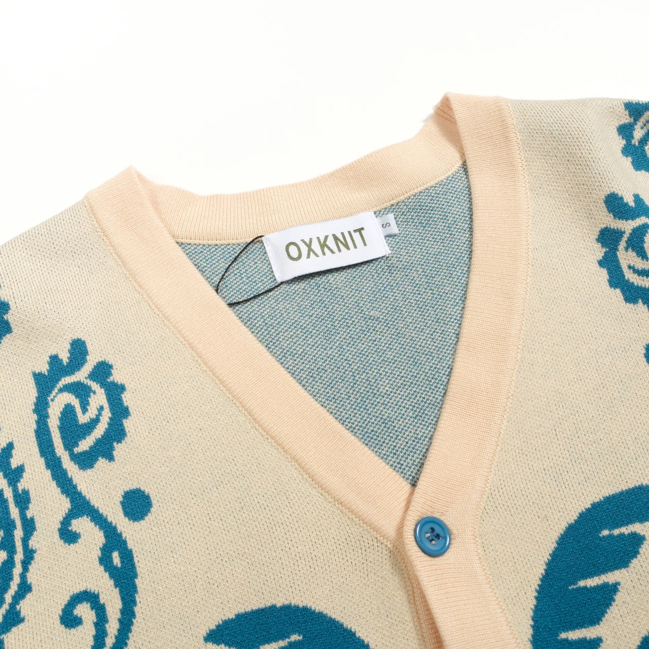 Men's blue vintage jacquard art sweater jacket - Image 4