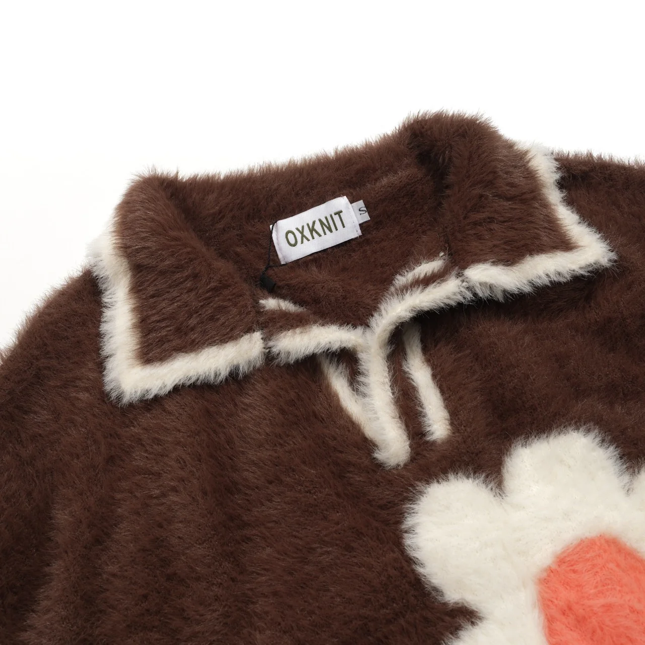 Men's brown floral knitted plush V-neck polo shirt - Image 3
