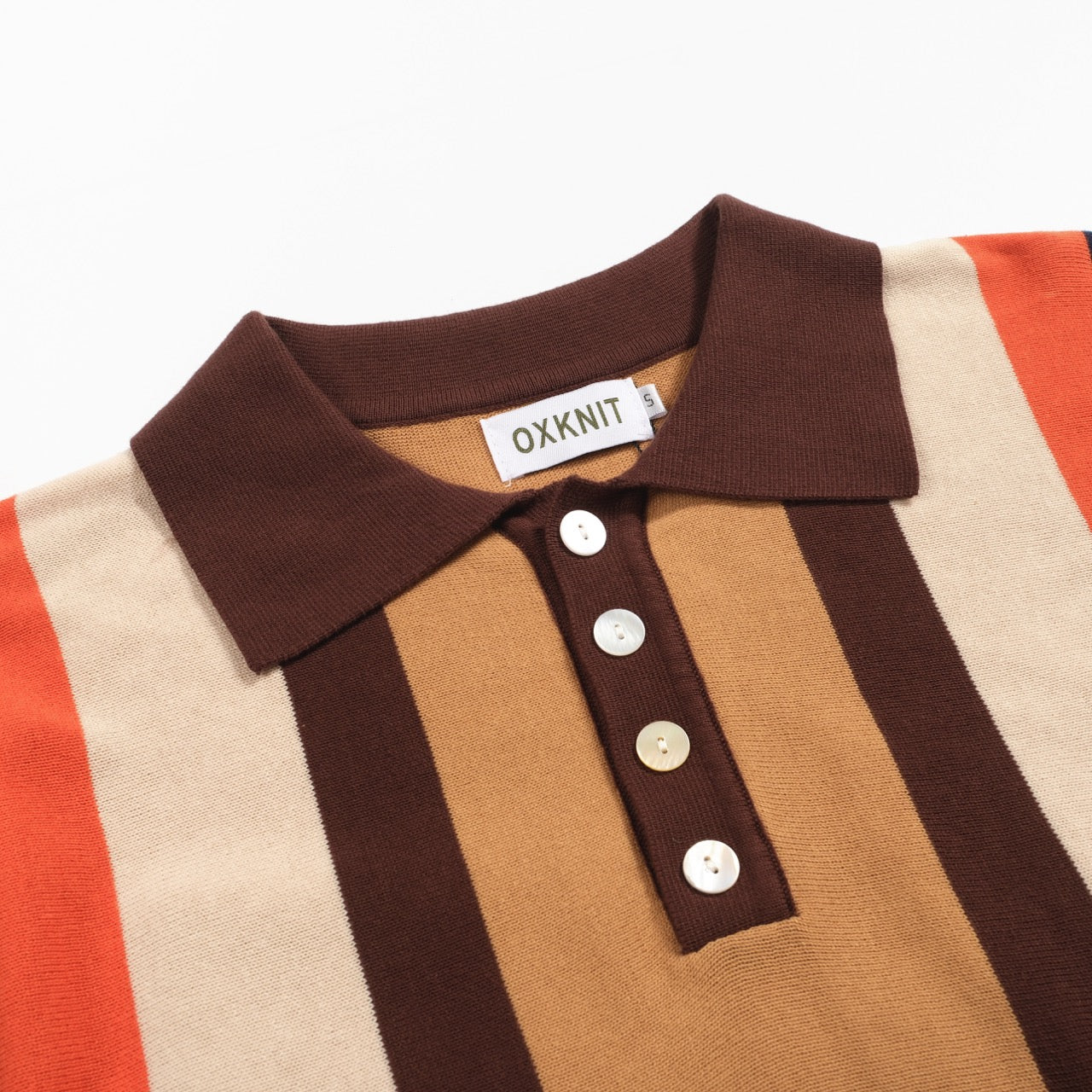 Men's brown vintage 60's knitted polo shirt - Image 4