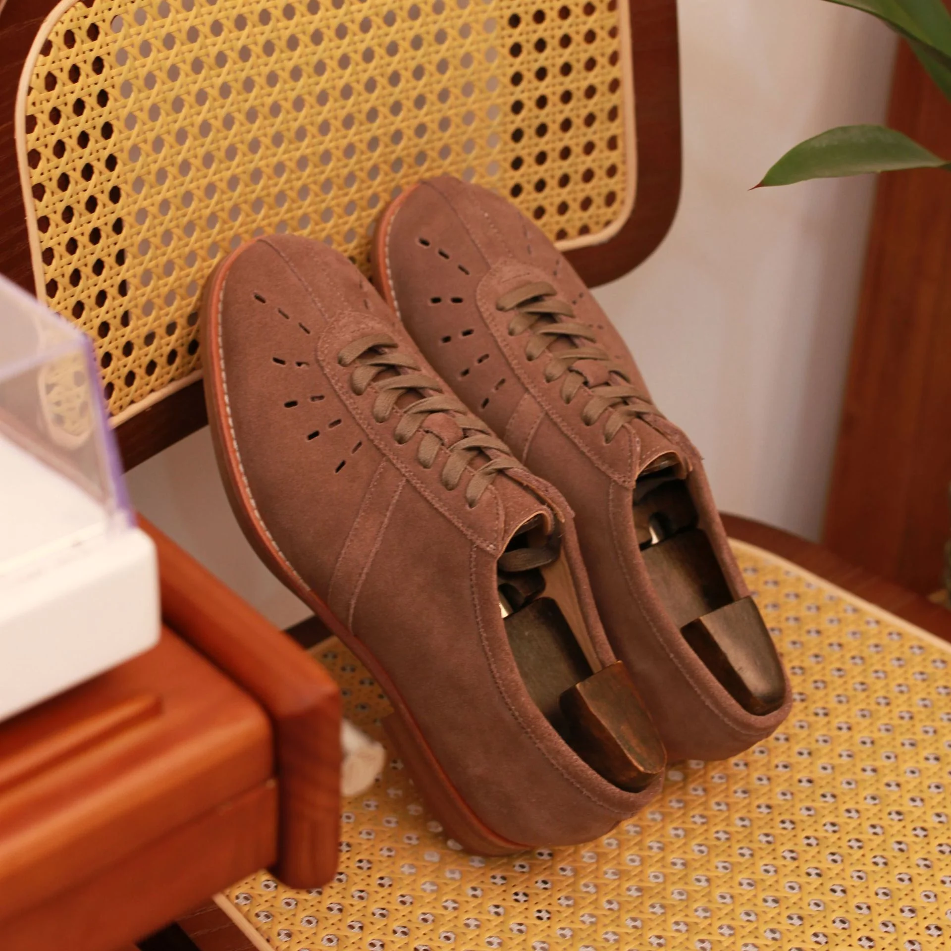 Men's carved casual shoes comfortable suit shoes - Image 13