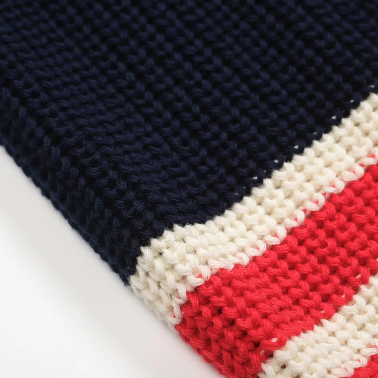 Men's dark blue retro V-neck knitwear - Image 6