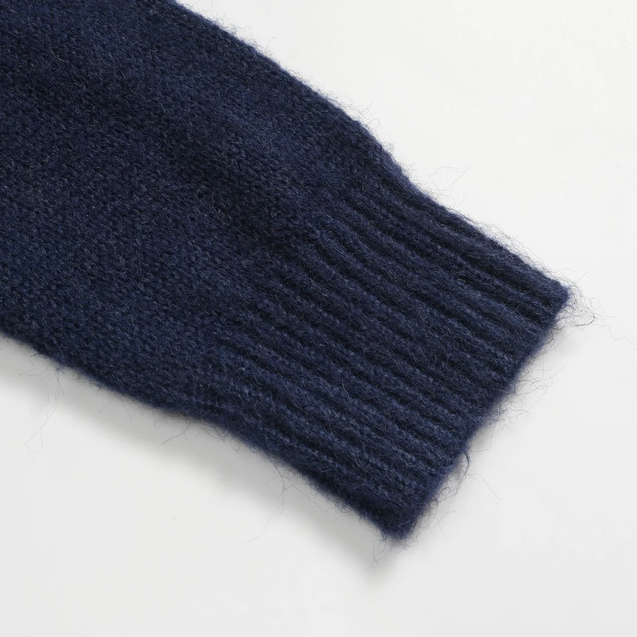 Men's dark blue vintage spotted dog jacquard wool knitwear - Image 6