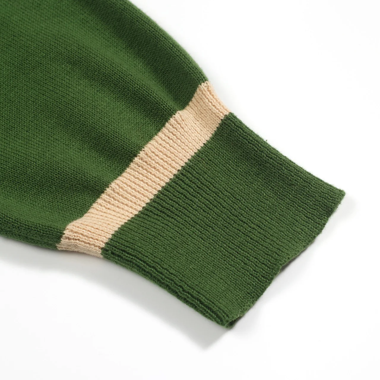 Men's green French bulldog jacquard knitwear - Image 5