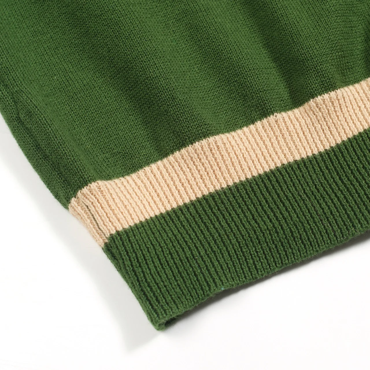 Men's green French bulldog jacquard knitwear - Image 6