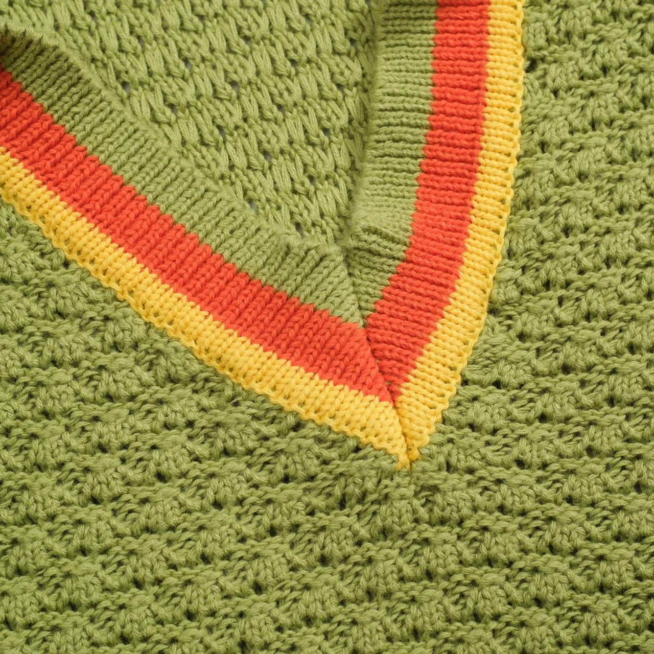 Men's green knitted texture striped V-neck polo shirt - Image 5