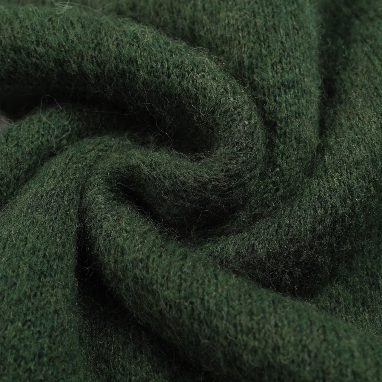 Men's green striped plush knitted sweater - Image 10