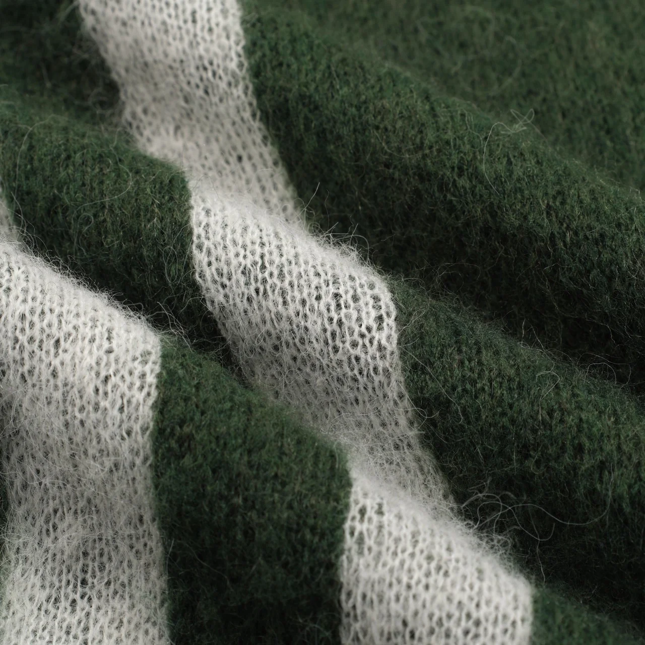 Men's green striped plush knitted sweater - Image 9