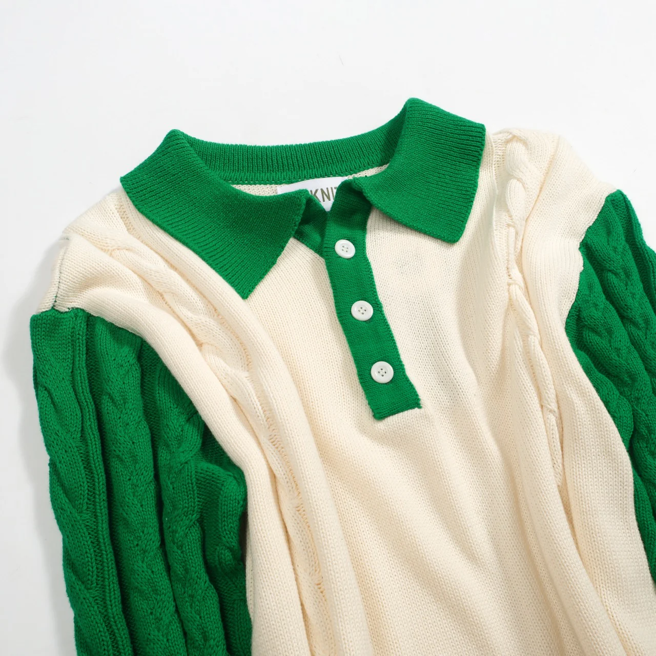 Men's green twist vintage knitted polo shirt - Image 10