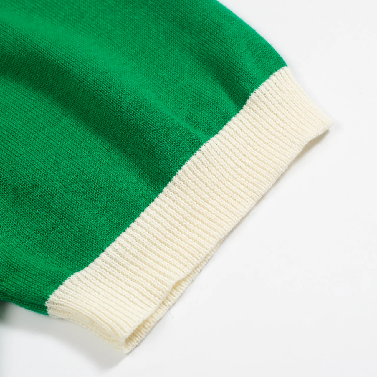 Men's green vintage pocket knitted cardigan - Image 6