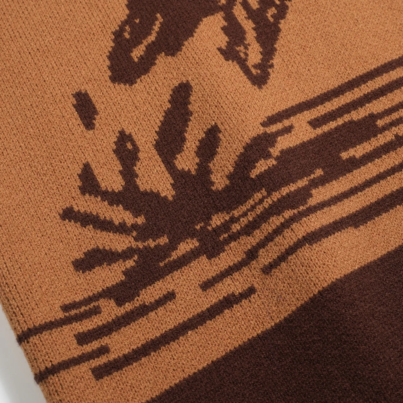 Men's khaki vintage duck print jacquard sweater - Image 7