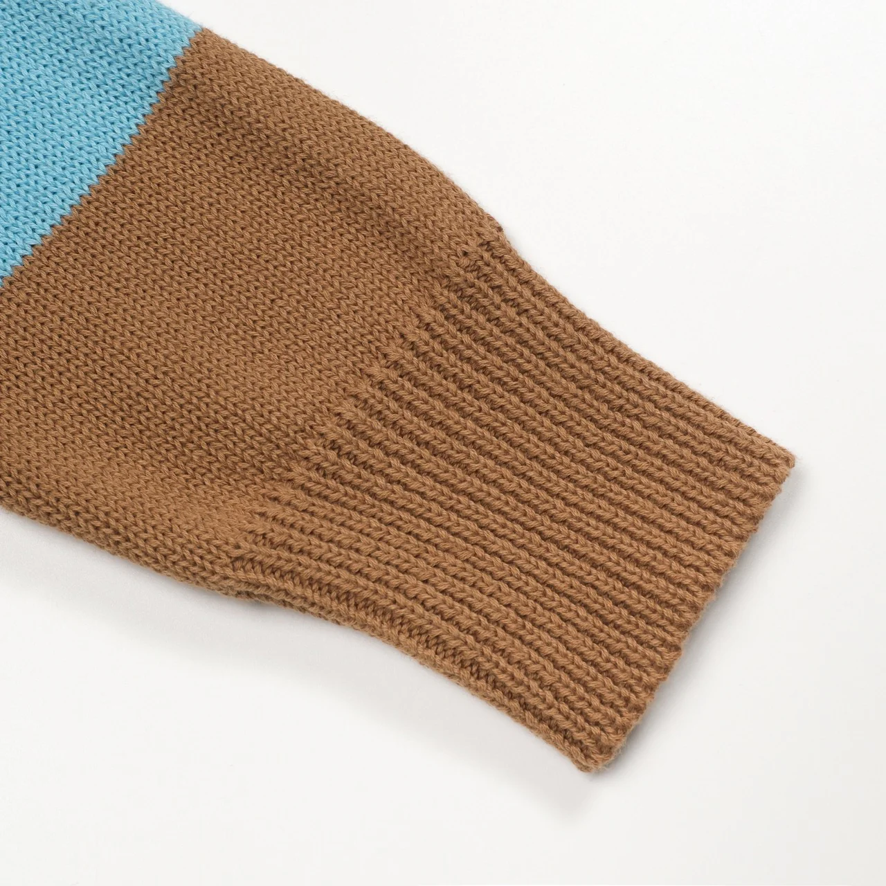 Men's multicolor artistic retro street jacquard round-neck knitwear - Image 7