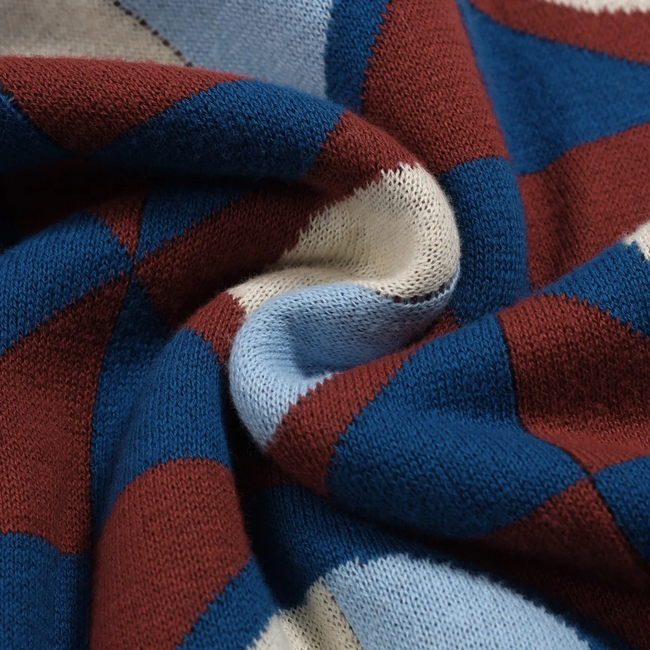 Men's multicolor retro artistic fashion high-neck knitwear - Image 9
