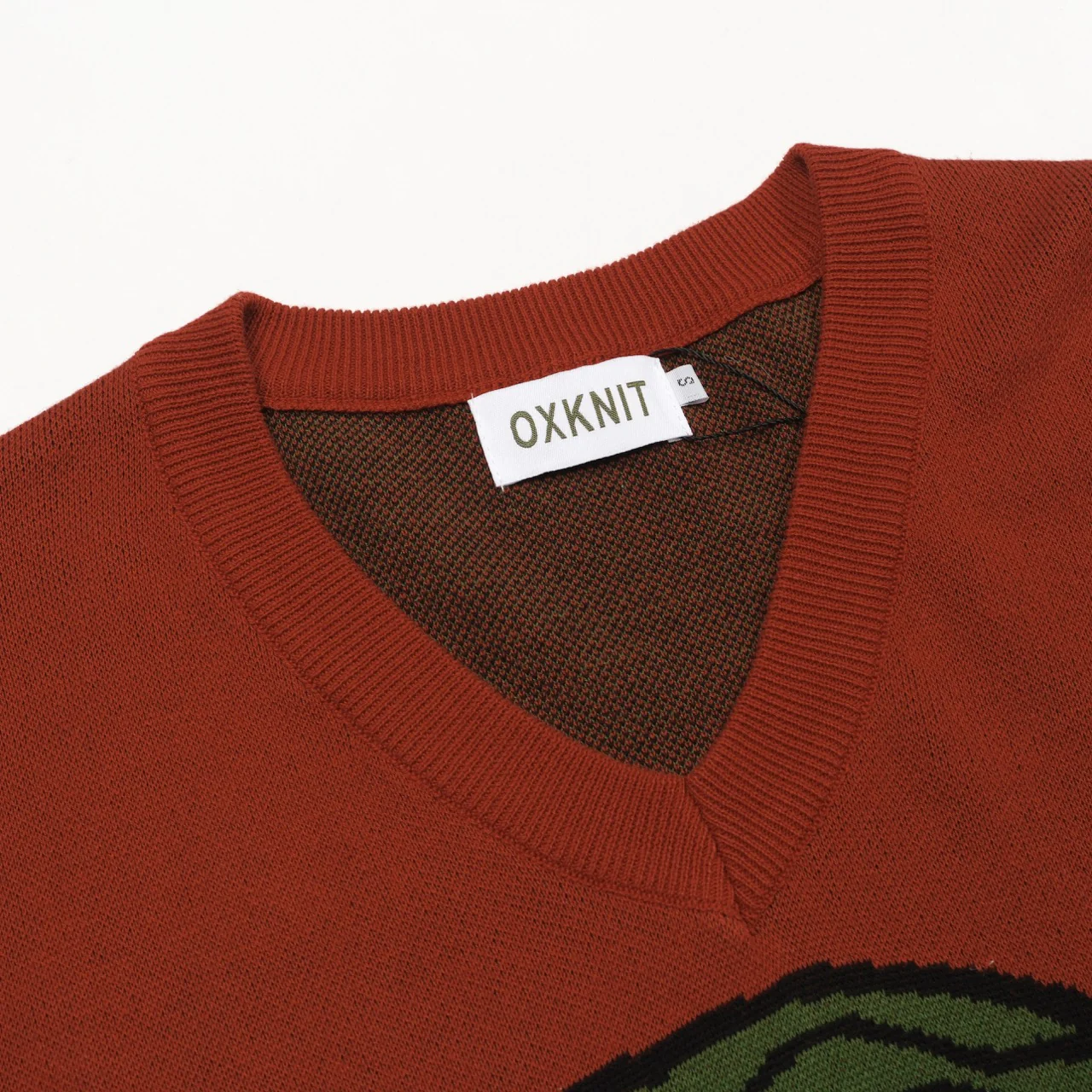 Men's orange snake jacquard V-neck knitwear - Image 4
