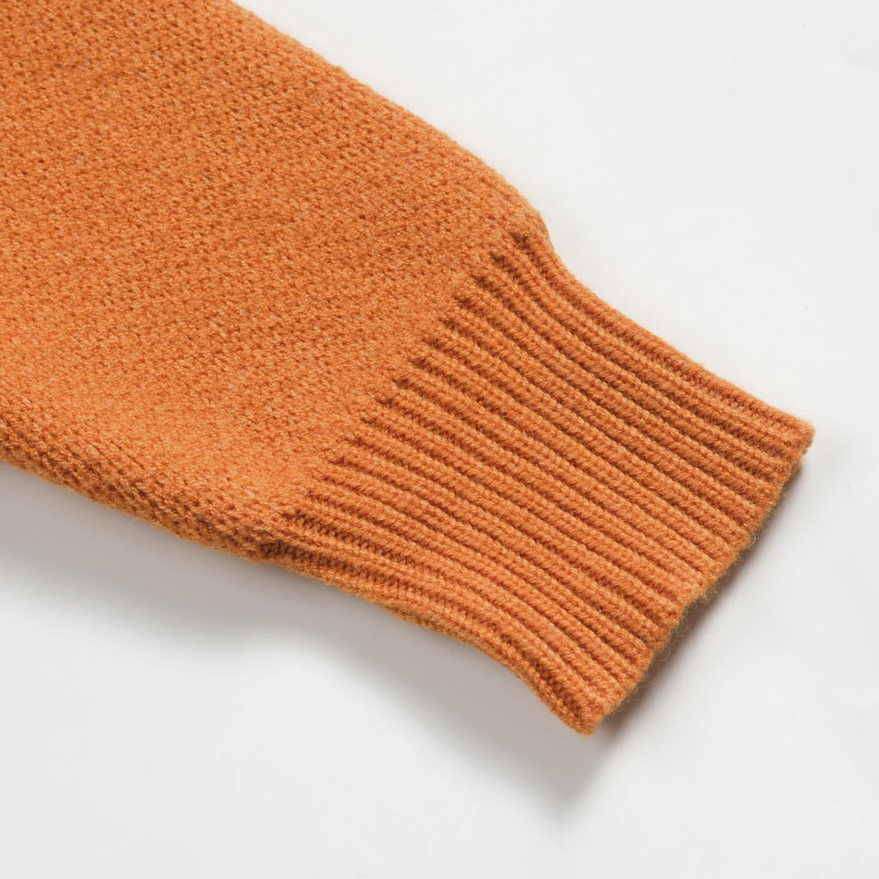 Men's orange duck jacquard vintage sweater - Image 6