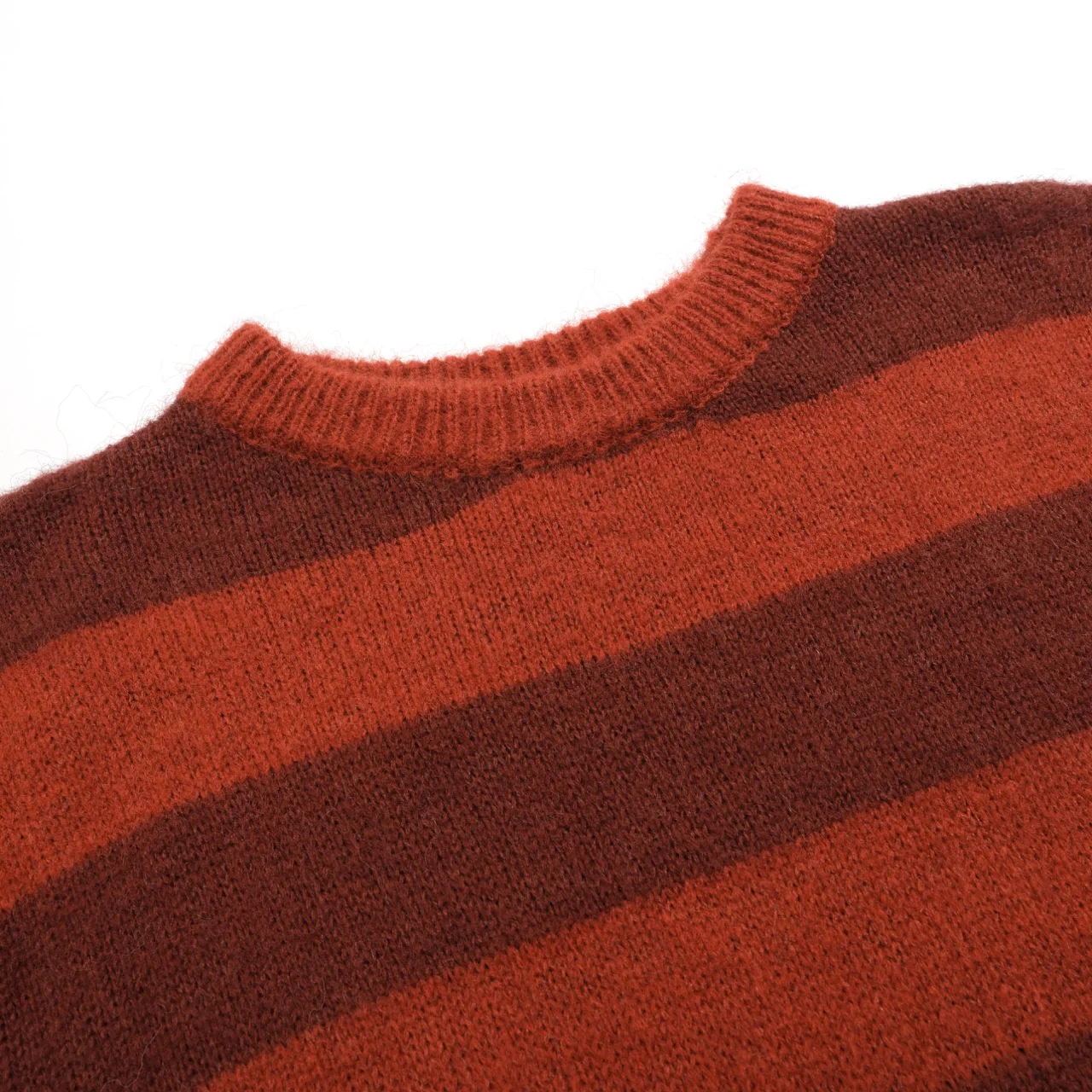 Men's orange striped plush knitted sweater - Image 4