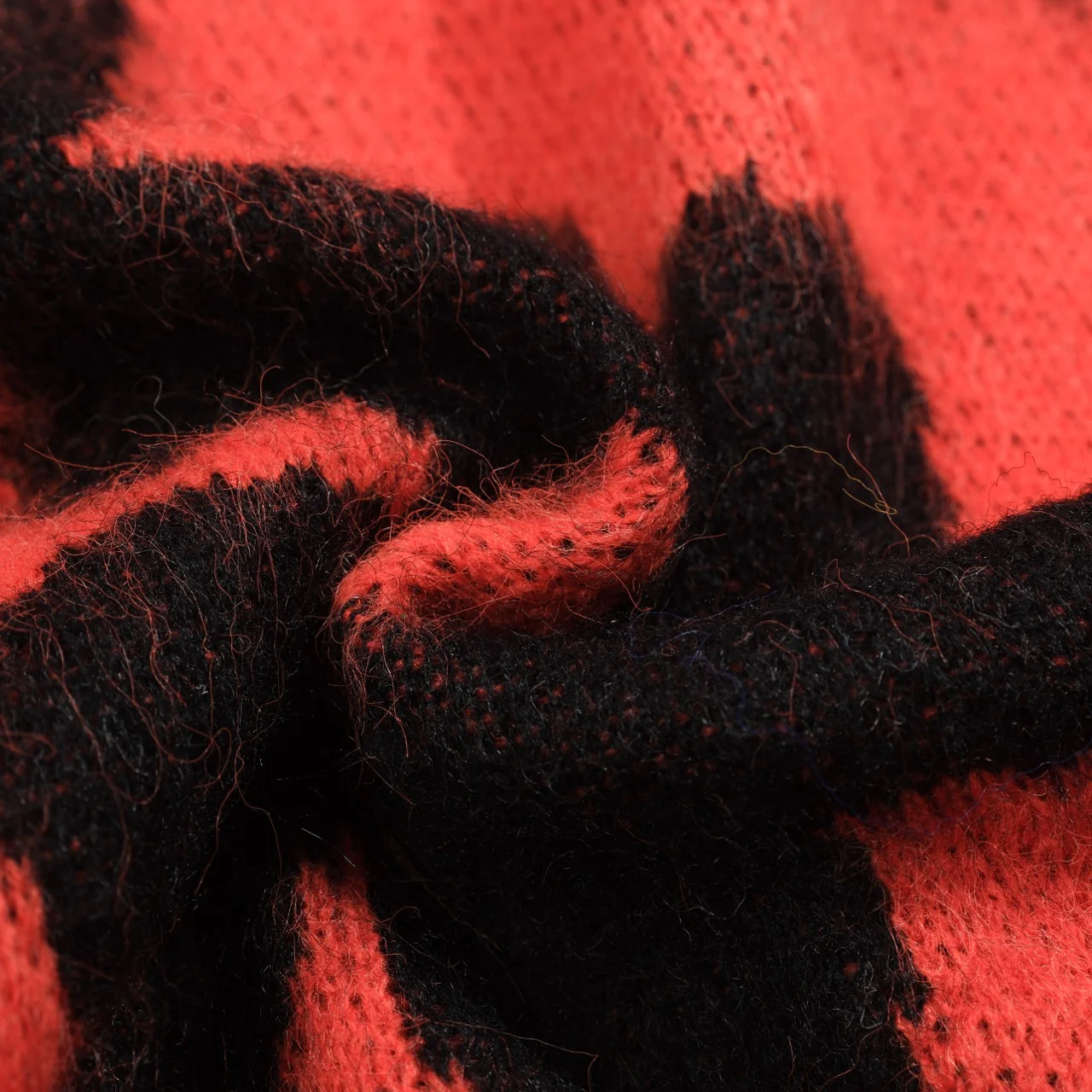 Men's red floral plush knit sweater - Image 9