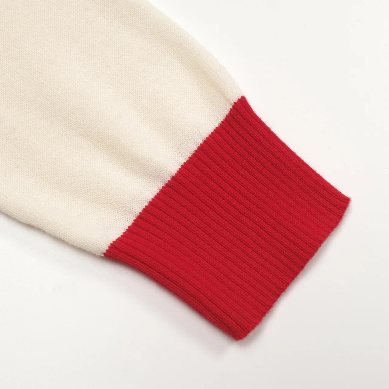 Men's red vintage classic pocket knit cardigan - Image 7