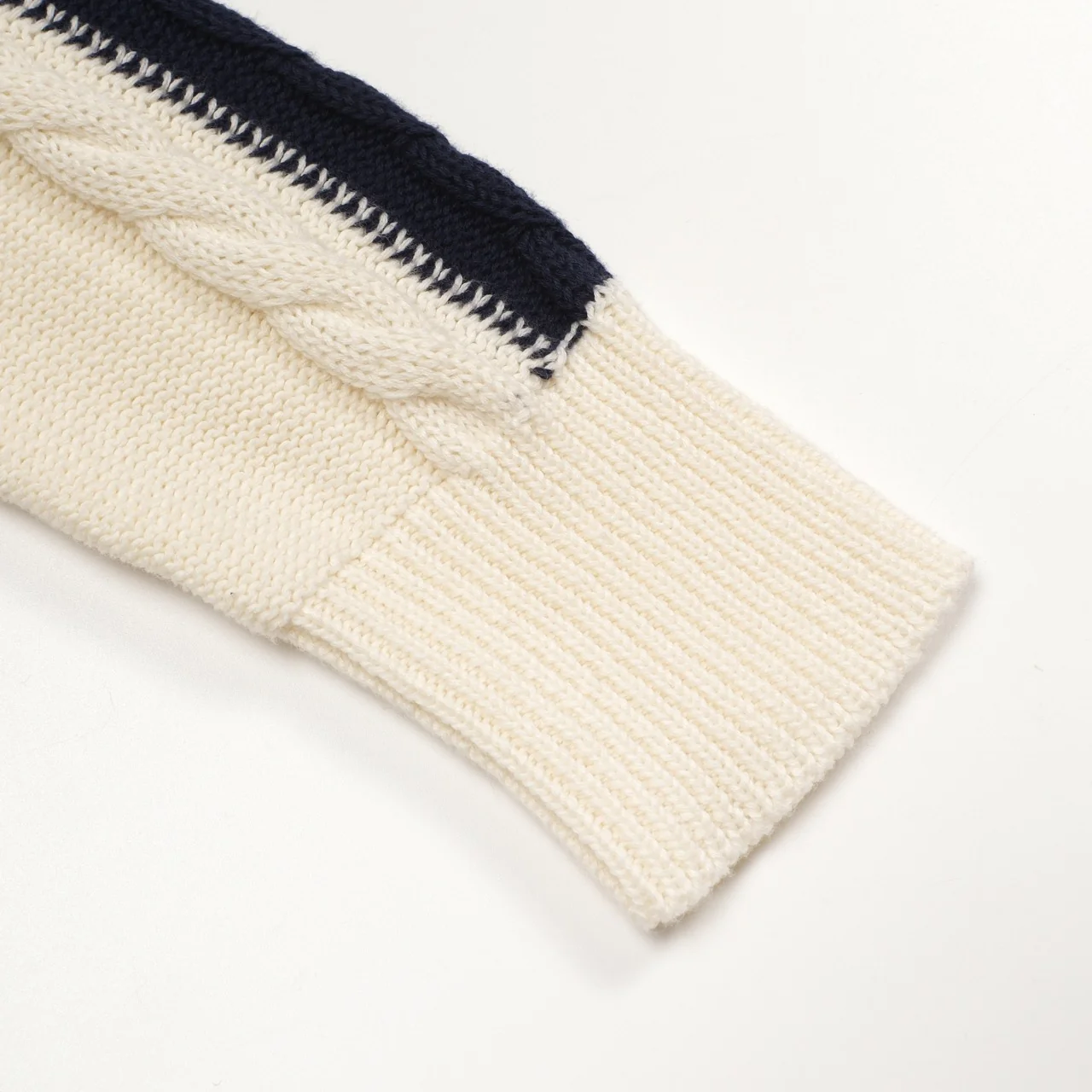 Men's white apricot 1969 jacquard vintage knitwear - Image 6