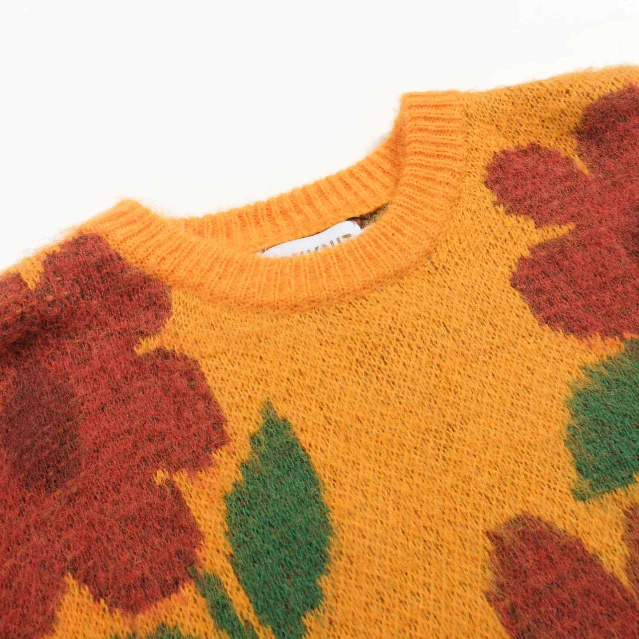 Men's yellow jacquard plush vintage knitted sweater - Image 4