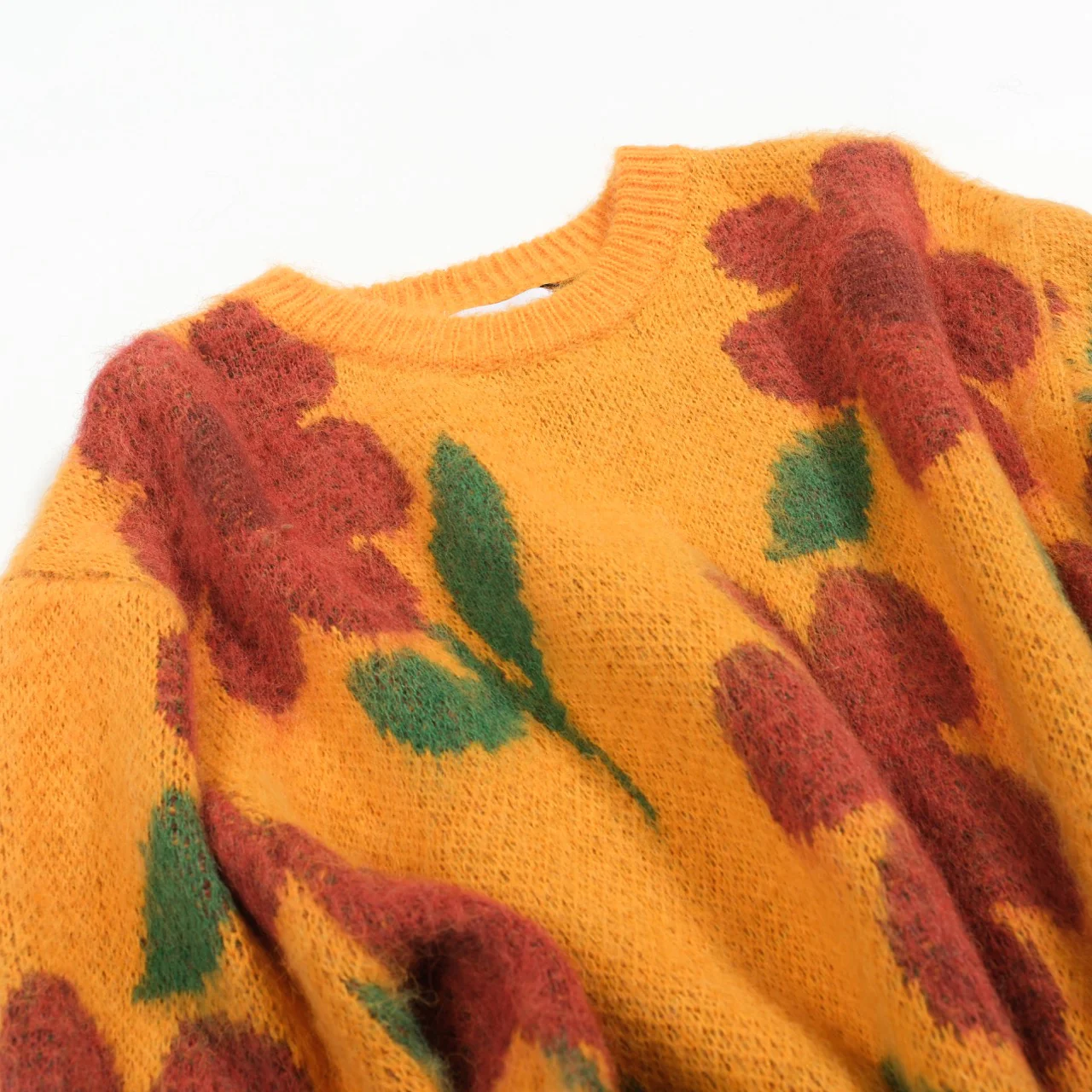 Men's yellow jacquard plush vintage knitted sweater - Image 7