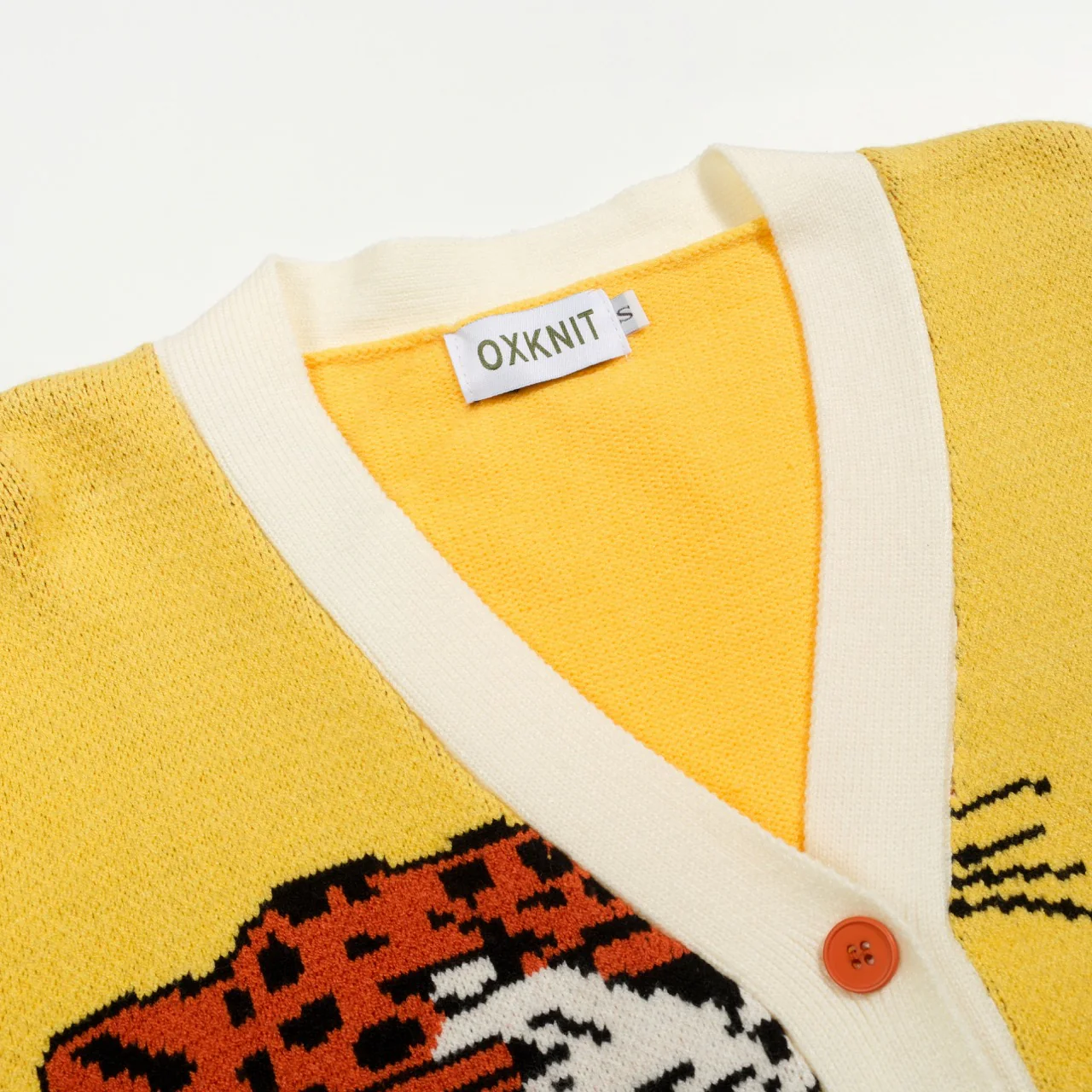 Men's yellow tiger jacquard sweater jacket - Image 4