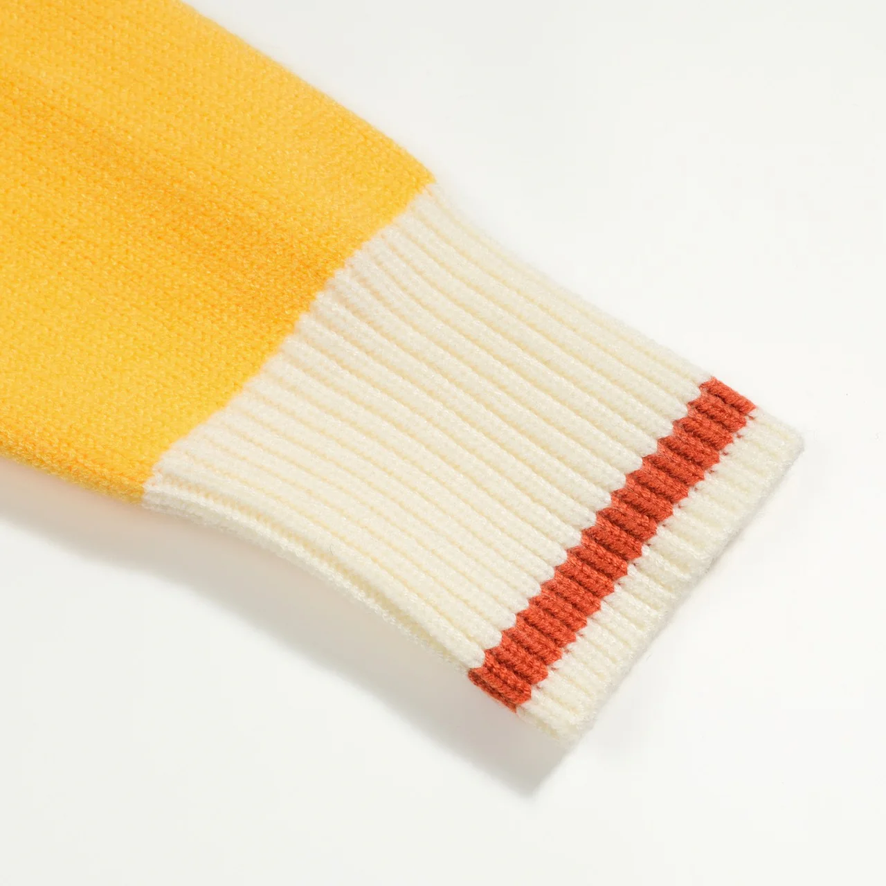 Men's yellow tiger jacquard sweater jacket - Image 7
