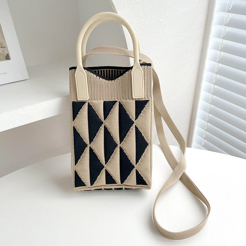 Pink Heart Shape Mini Phone Bag Knit Tote - Image 14