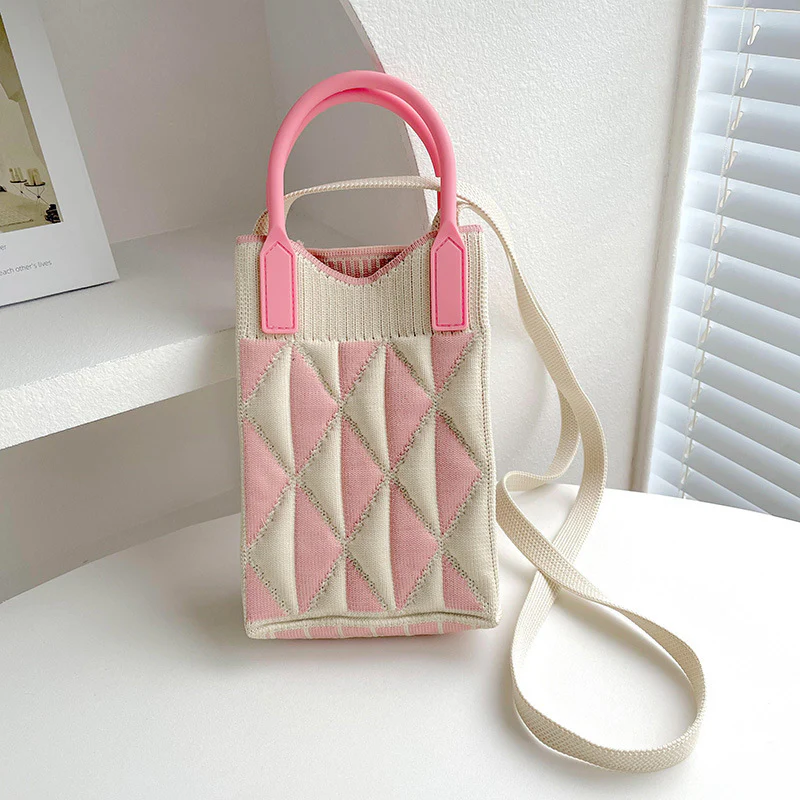 Pink Heart Shape Mini Phone Bag Knit Tote - Image 17