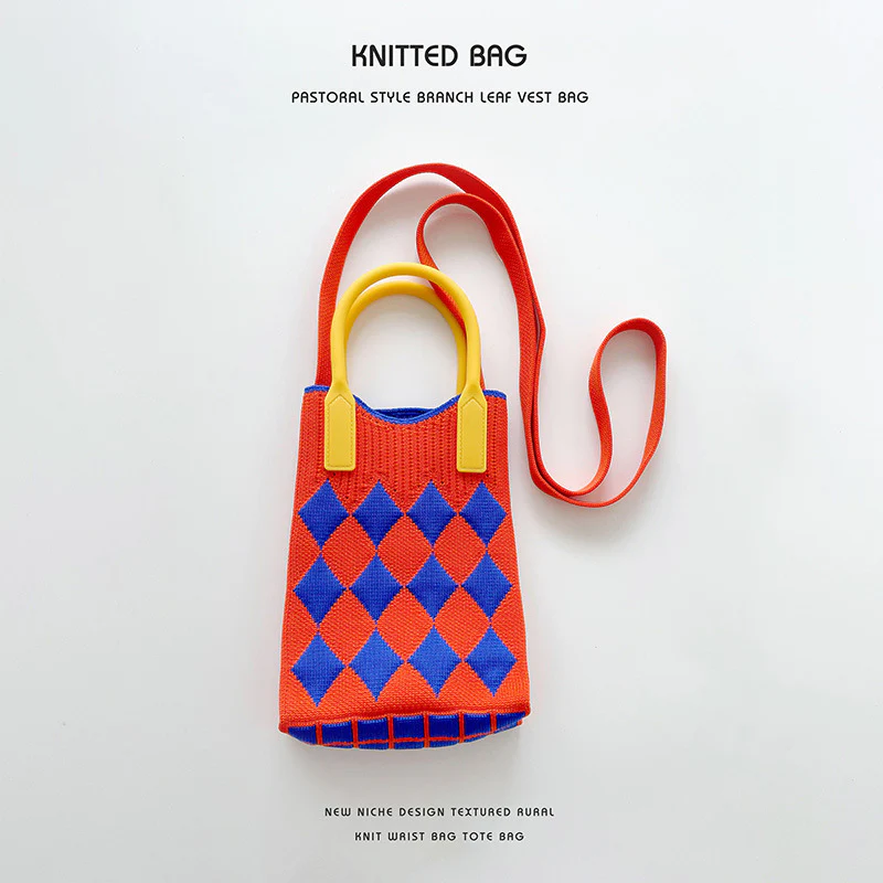 Pink Heart Shape Mini Phone Bag Knit Tote - Image 21
