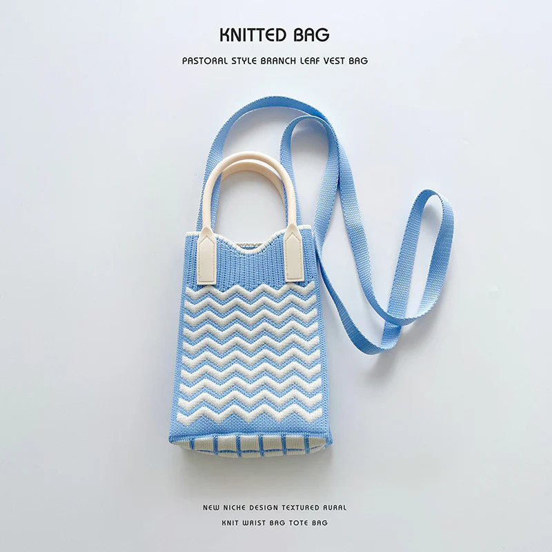 Pink Heart Shape Mini Phone Bag Knit Tote - Image 32