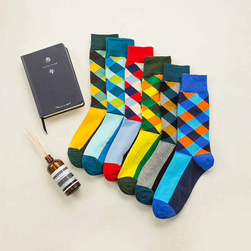 Rhombus Plaid Retro Contrast Color Tube Socks - Image 2