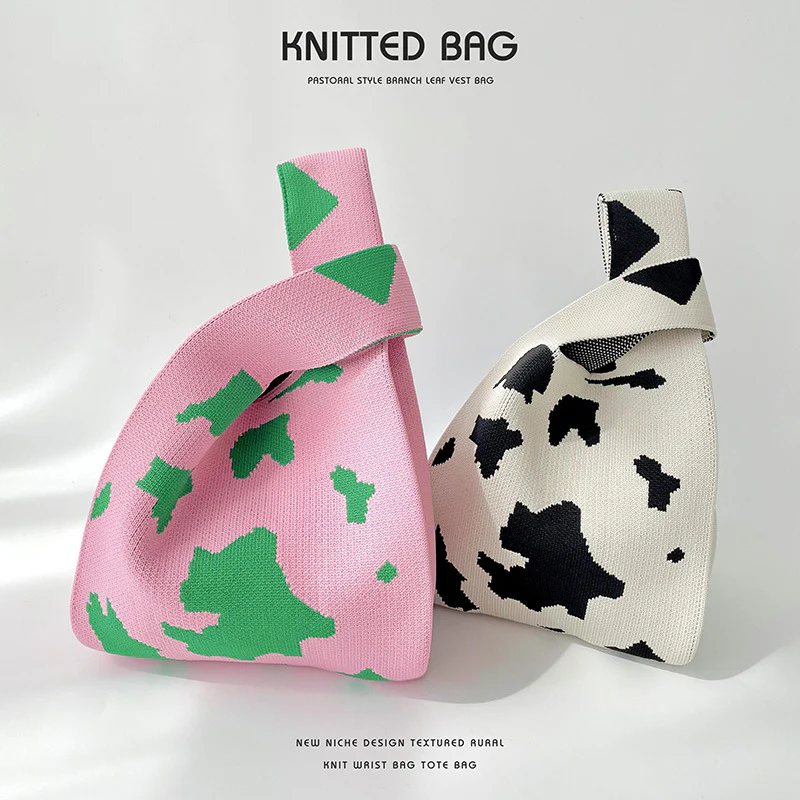 Spotted knitted shoulder tote bag - Image 4