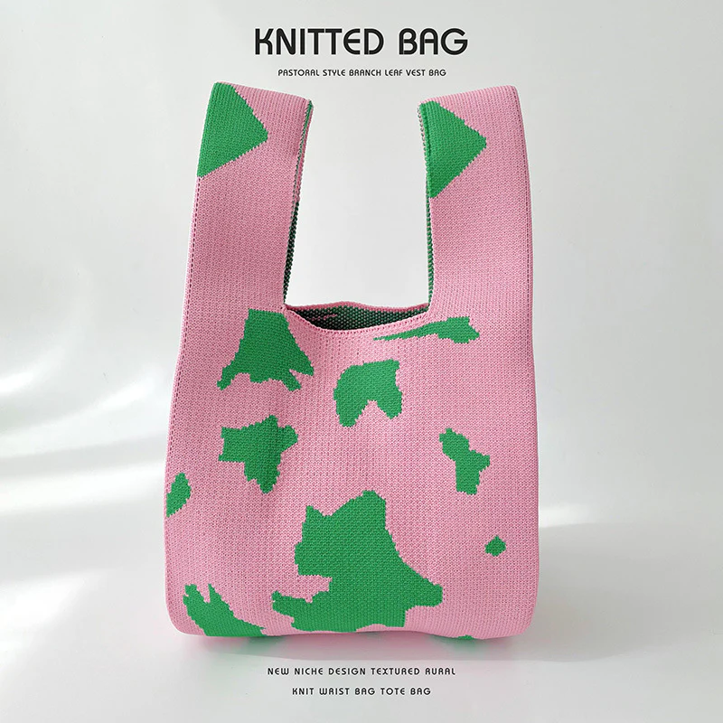 Spotted knitted shoulder tote bag - Image 8