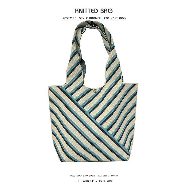 Wheat ear knitted small square handbag - Image 13