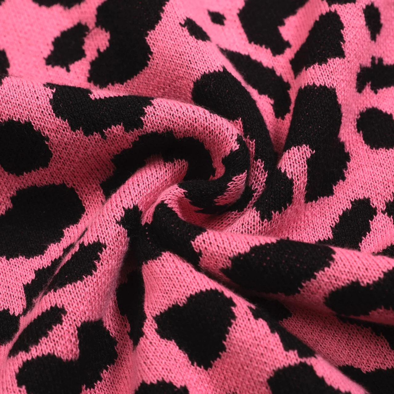 Women’s Green Leopard Print Knit Set with Pink Leopard Graphic - Image 19