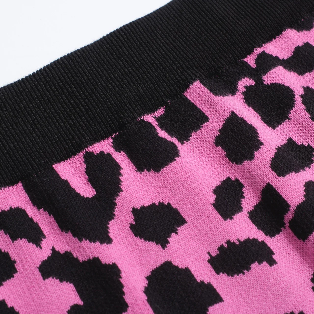 Women’s Pink Leopard Print Knit Set with Leopard and Plant Graphic - Image 12