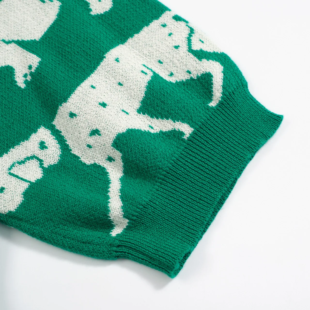Women's Retro Dog Print Knit Tee – Green-Cropped Length - Image 5
