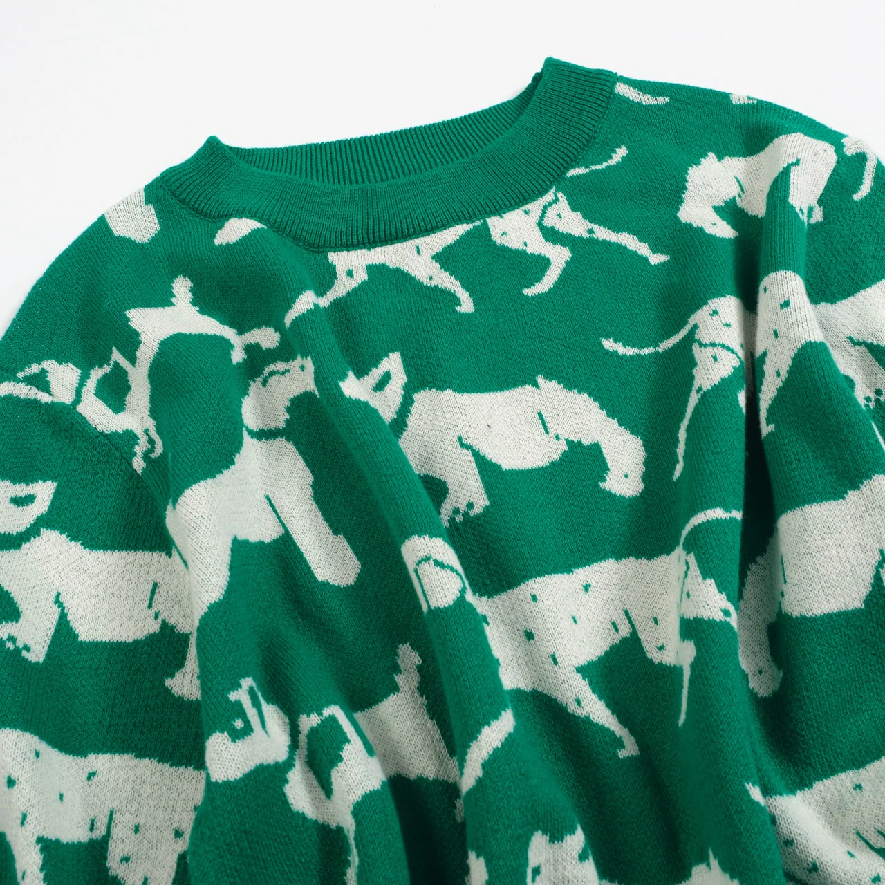Women's Retro Dog Print Knit Tee – Green-Cropped Length - Image 8
